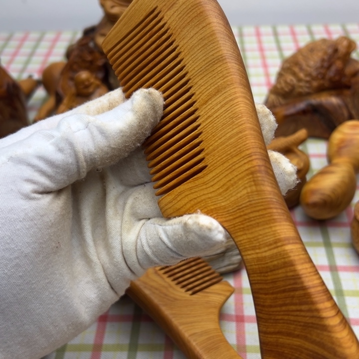 柏木（崖柏）陈化老料手串把件 