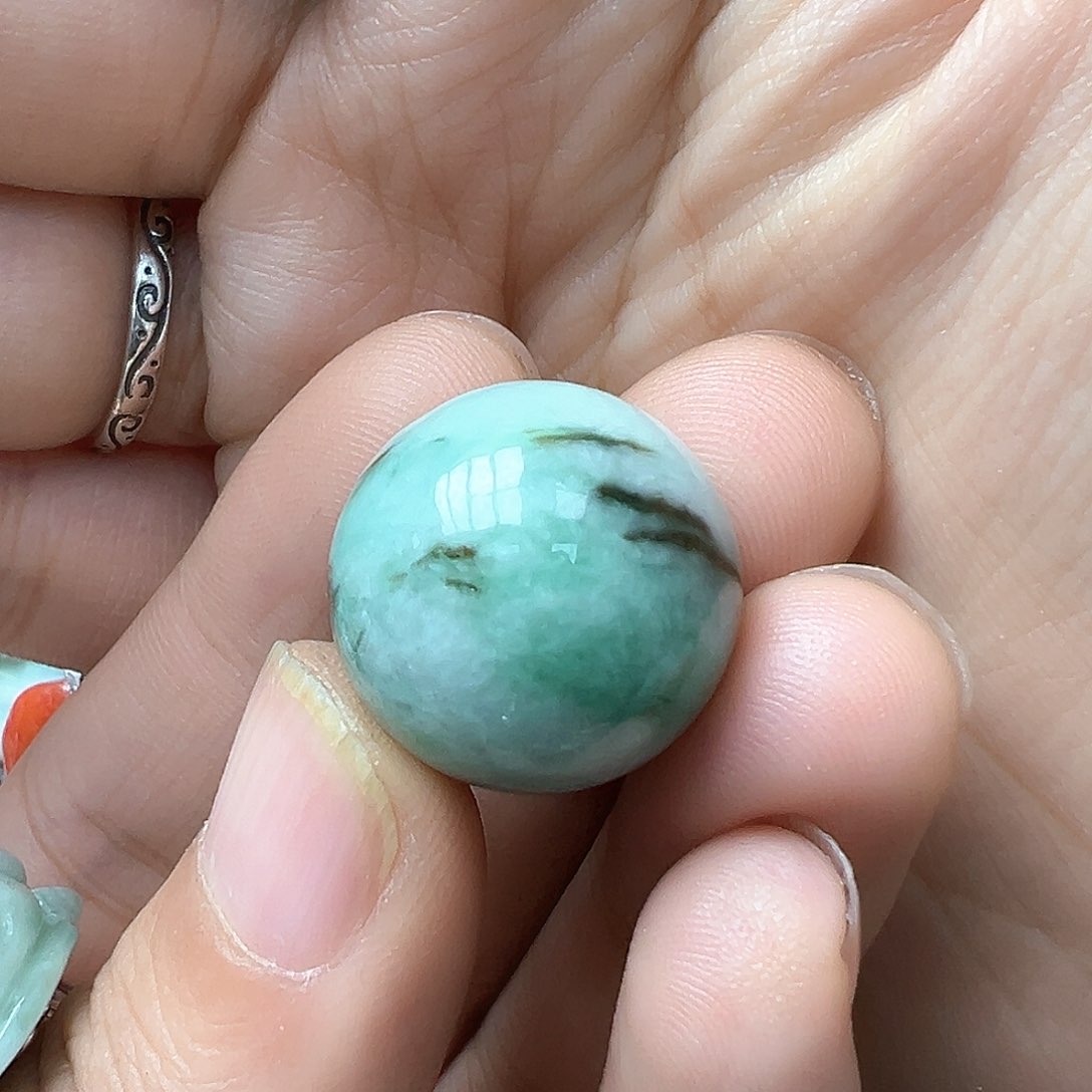 翡翠戒指未镶嵌炸