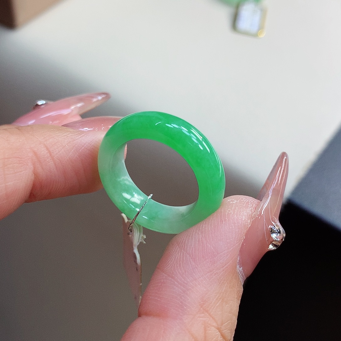 翡翠戒指未镶嵌14号