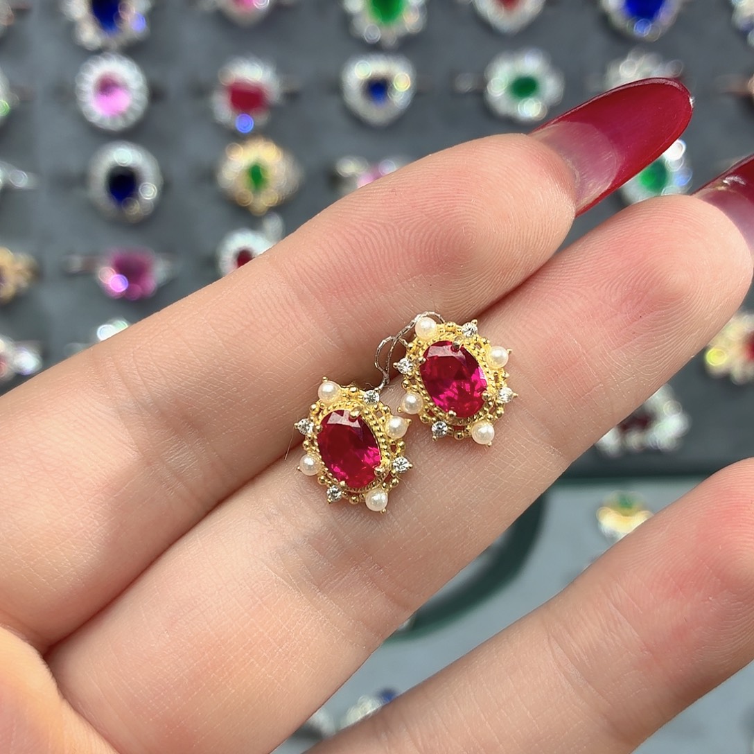 925银培育卢比来色宝石