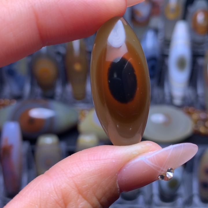 玛瑙/玉髓颈饰未镶嵌