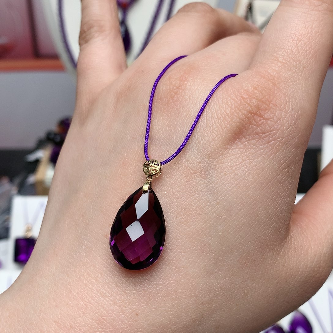 紫晶吊坠(赠链)18K金镶嵌
