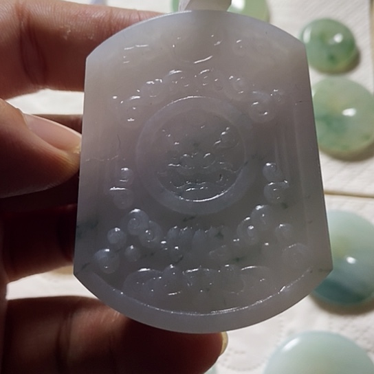 未镶嵌定制翡翠牌子