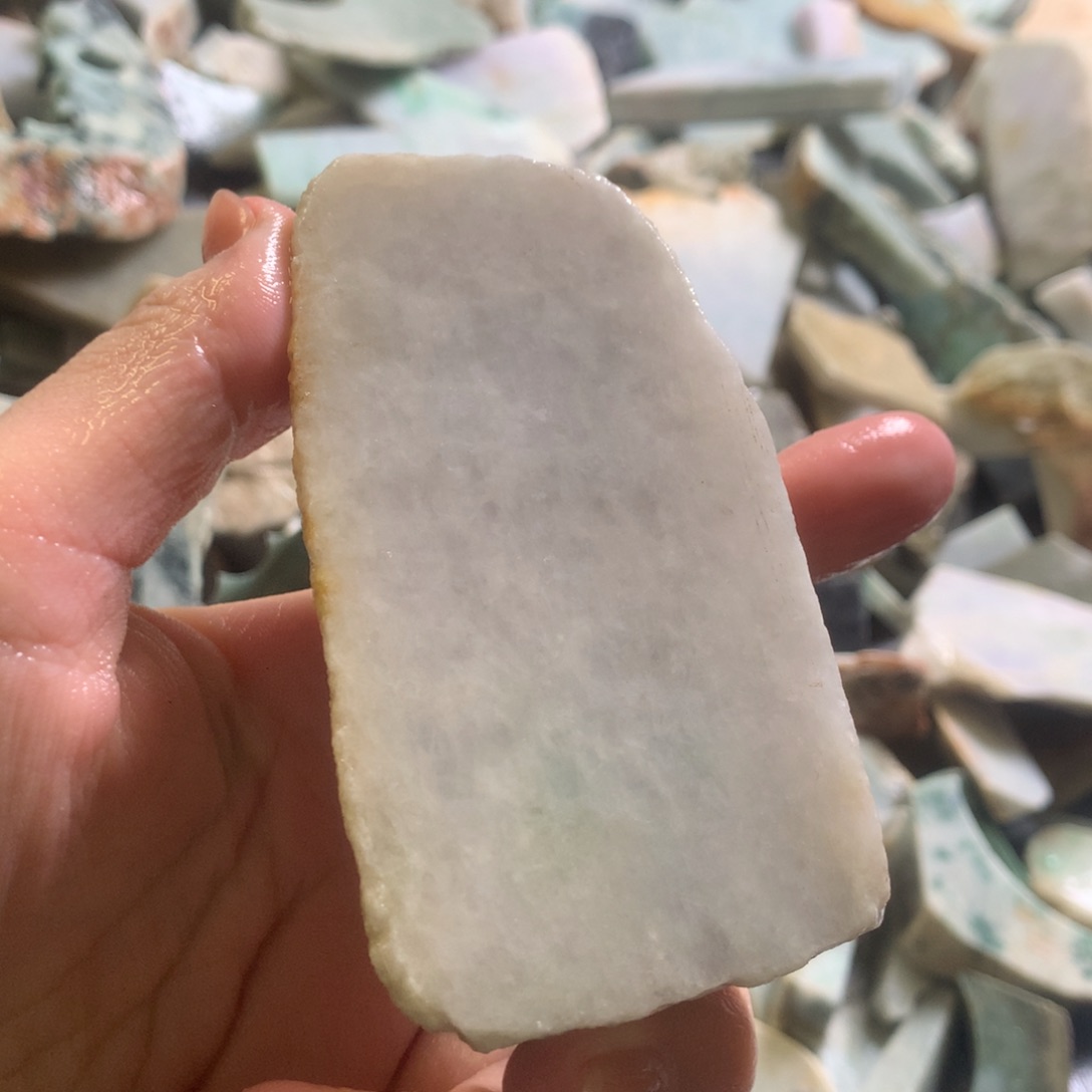 翡翠颈饰未镶嵌缅甸翡翠