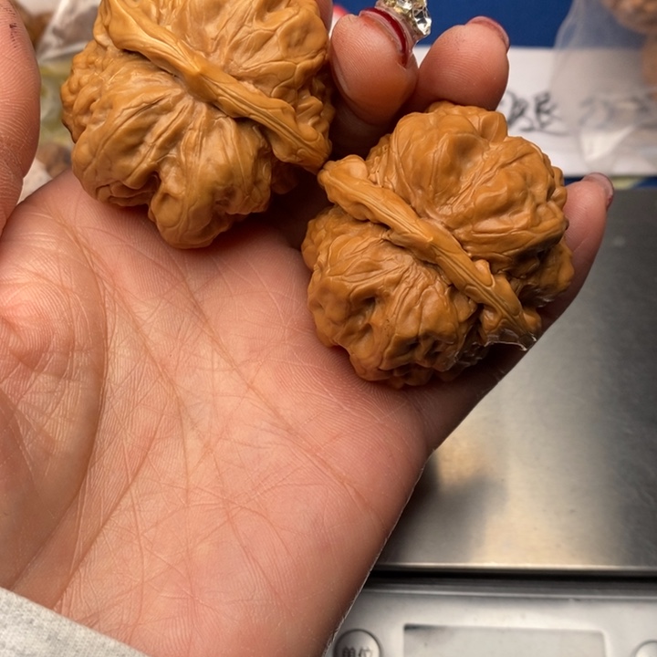 远***唤桃核吊坠蛤蟆头核桃