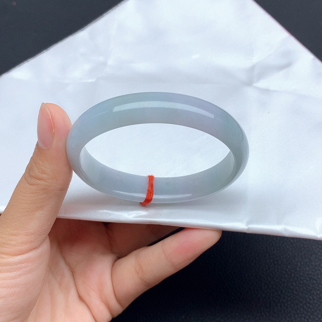 y***z翡翠手镯未镶嵌53.6贵妃