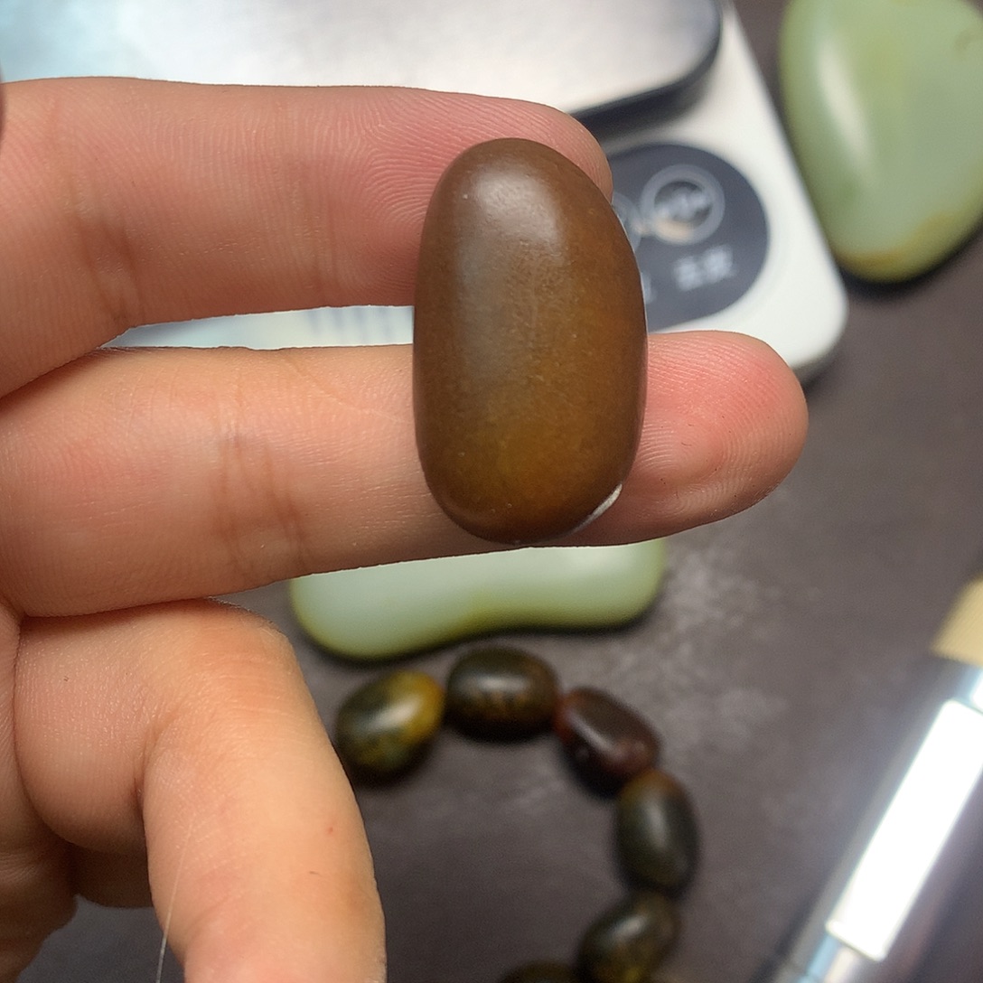 和田玉（糖玉）未镶嵌挂件