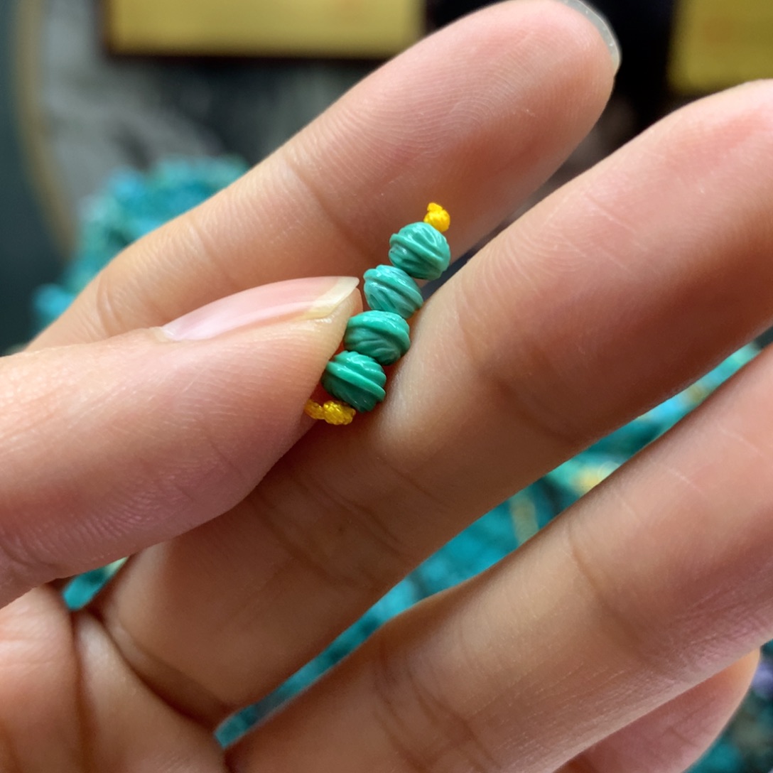 绿松石配饰未镶嵌