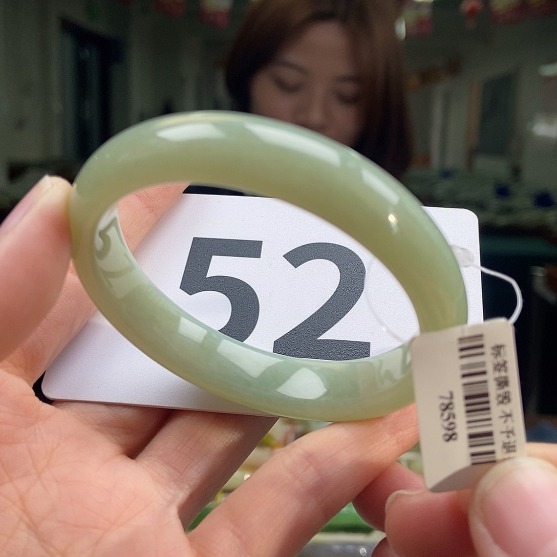 和田玉（翠青玉）手镯未镶嵌