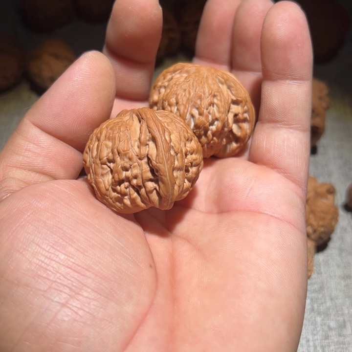 文玩核桃吊坠F**Z磨盘