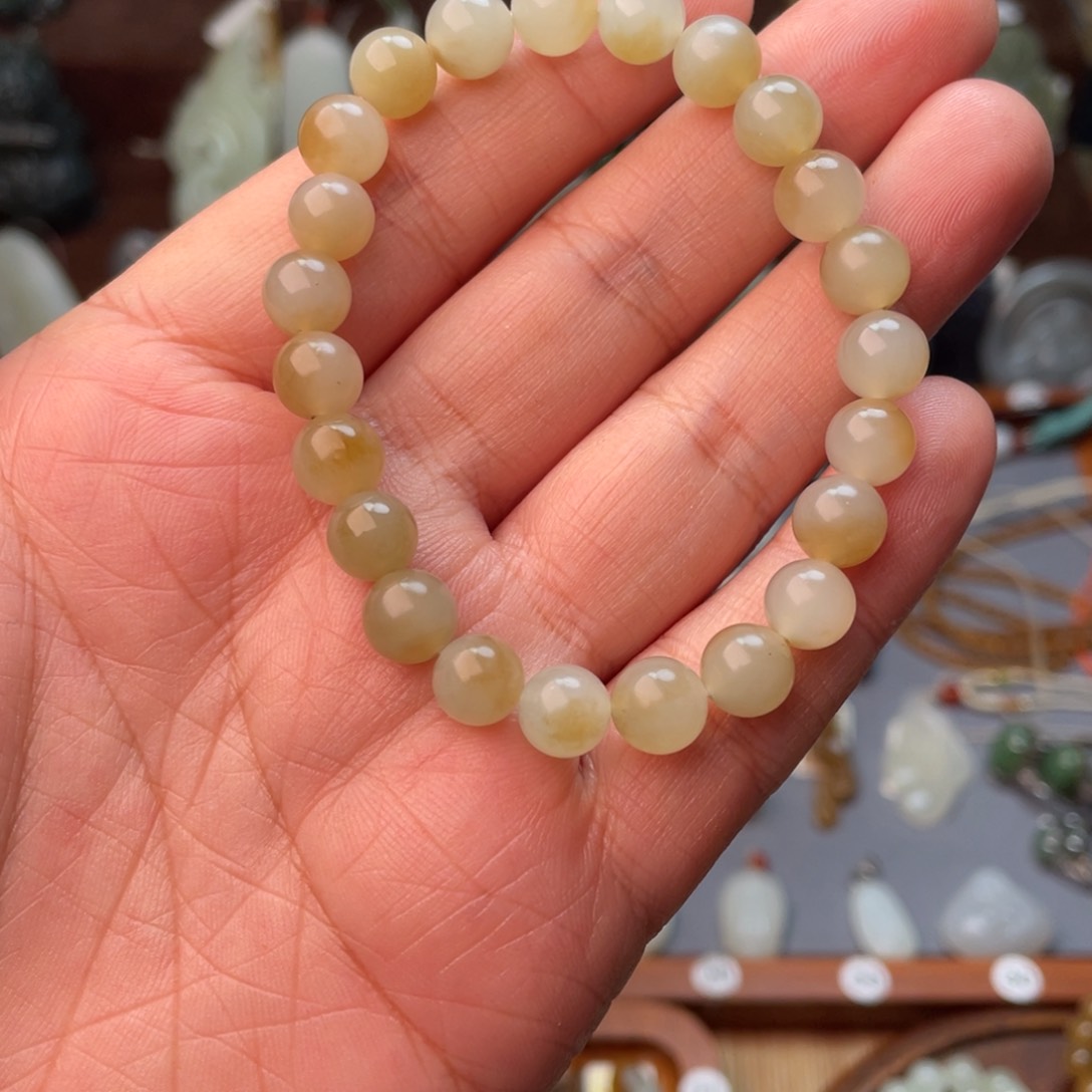 颈饰未镶嵌和田玉