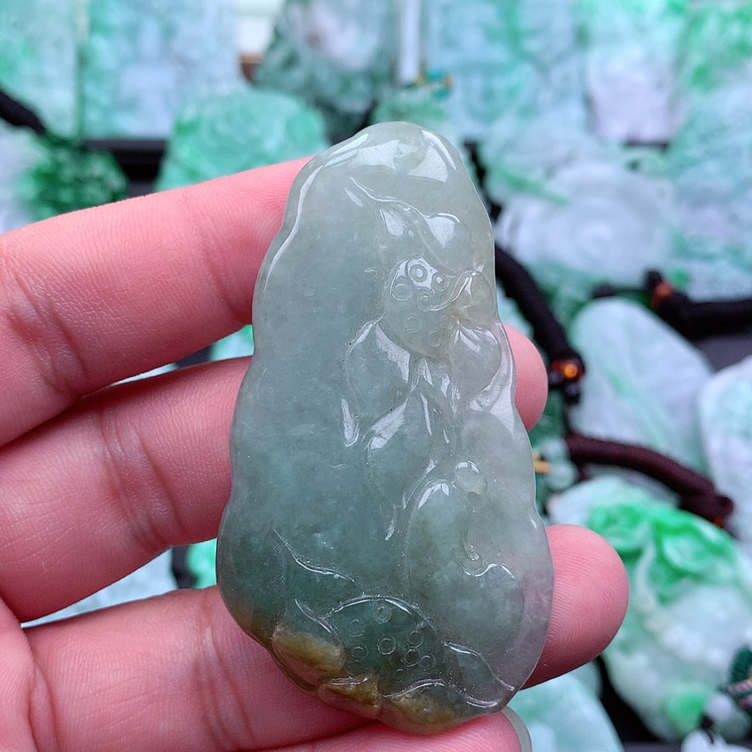 翡翠吊坠(不含链)未镶嵌