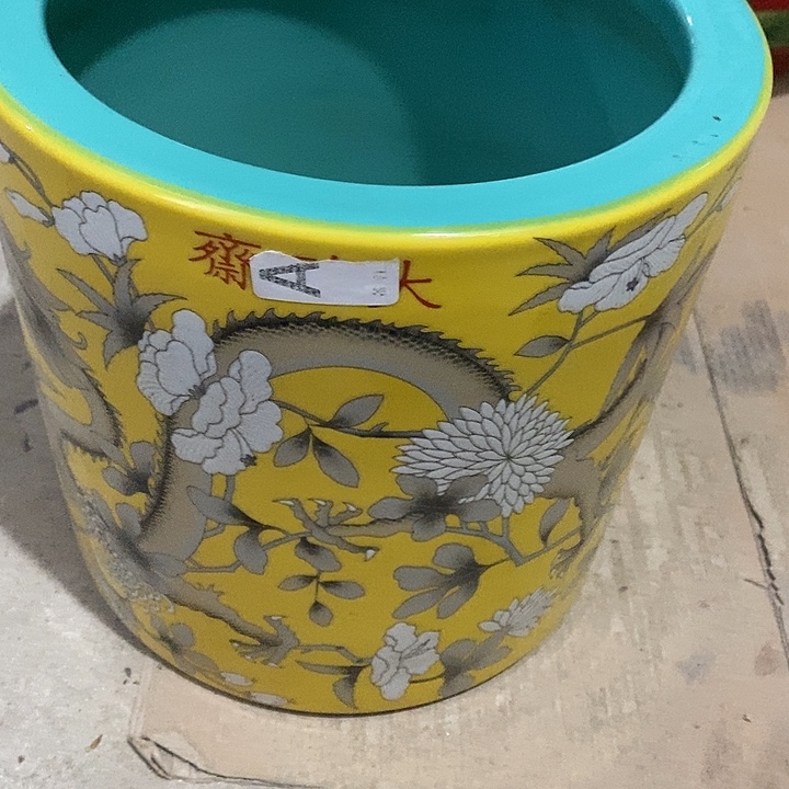 瓷片我也好可爱的啊哈