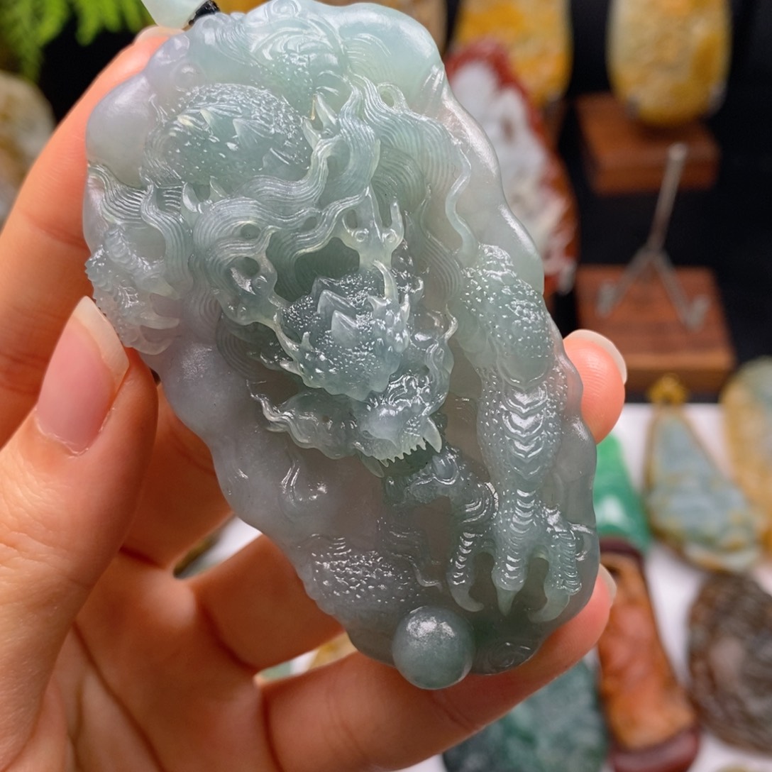 定制翡翠未镶嵌翡翠