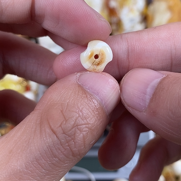 琥珀未镶嵌珠宝奇石我