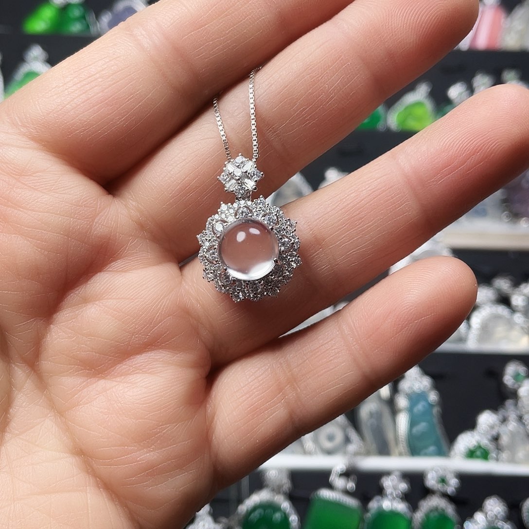 石英质玉颈饰银S925镶嵌