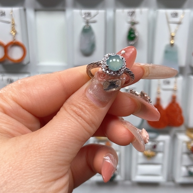 【闪购商品】翡翠耳饰未镶嵌戒指