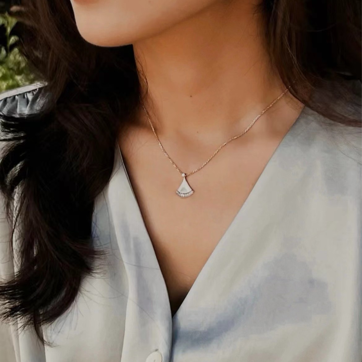 经典小裙子造型围巾