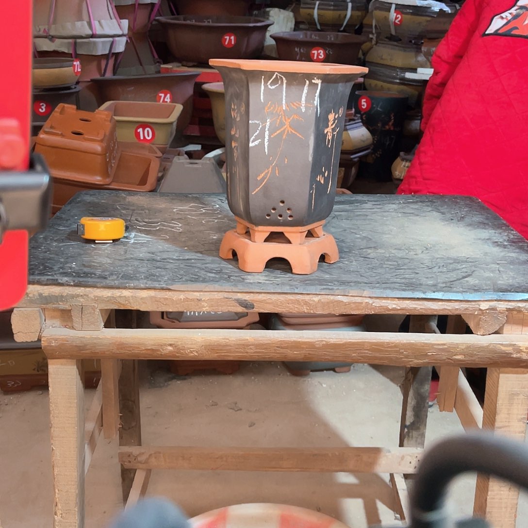 紫砂花盆六方盆一个