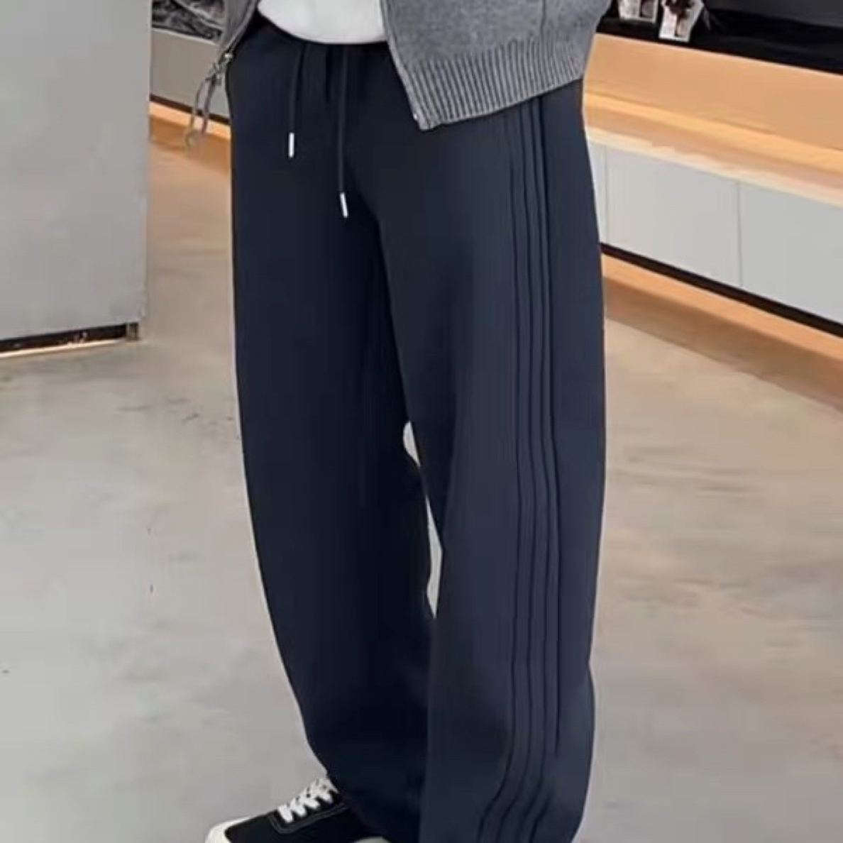 直筒水洗长裤男士简约显瘦卫裤阔腿百搭秋季宽松加绒