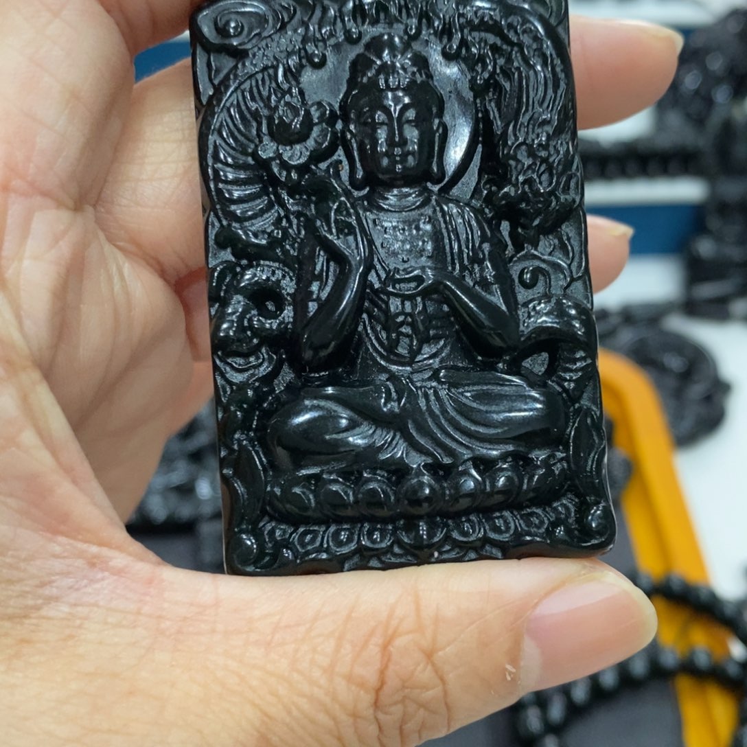 心***顺蛇纹石玉未镶嵌吊坠
