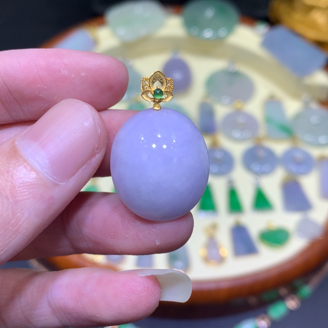 翡翠吊坠(不含链)18K金镶嵌