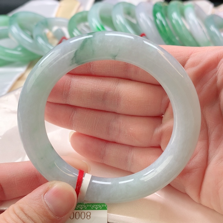 翡翠手镯未镶嵌缅甸A货翡翠手镯