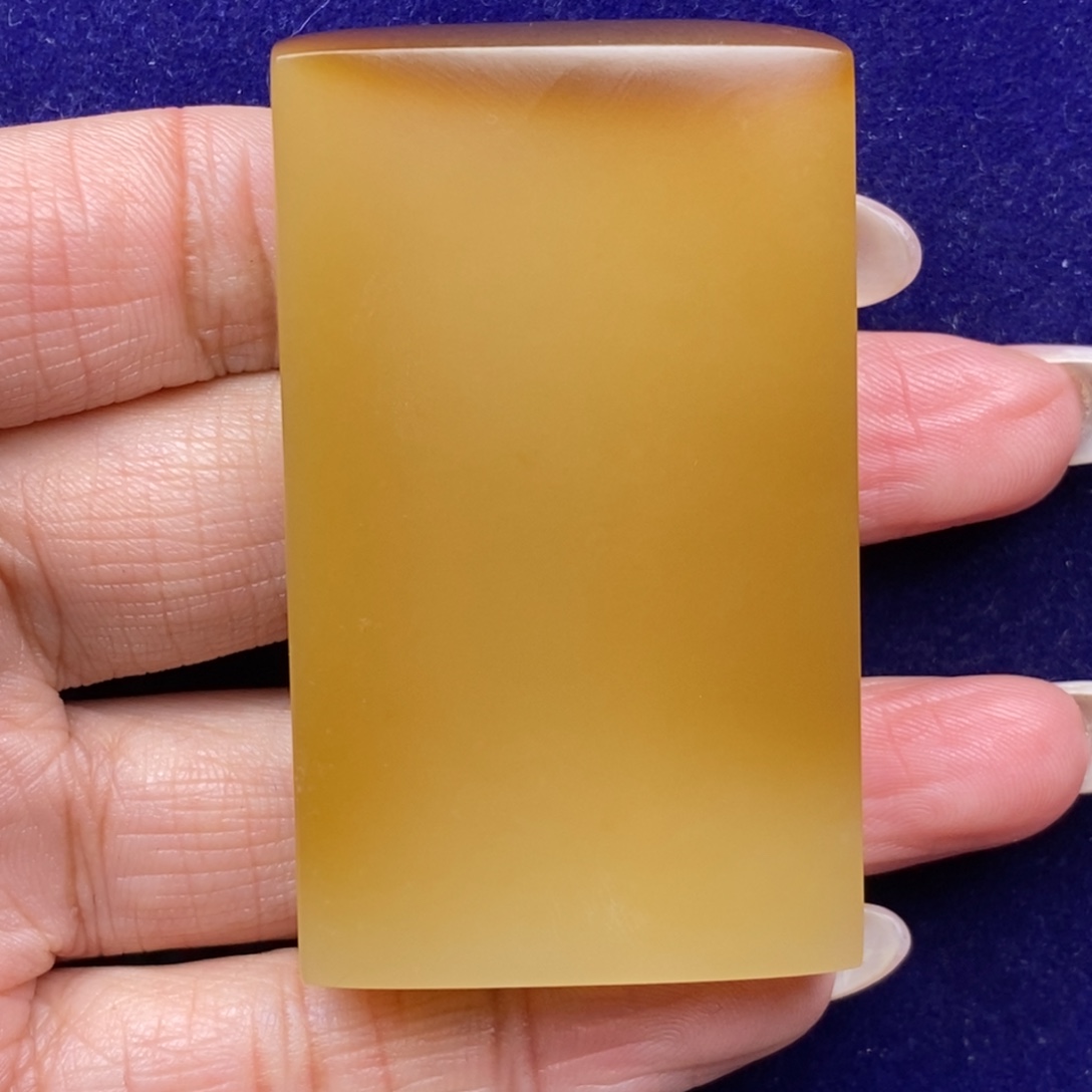 畅***业和田玉未镶嵌挂件