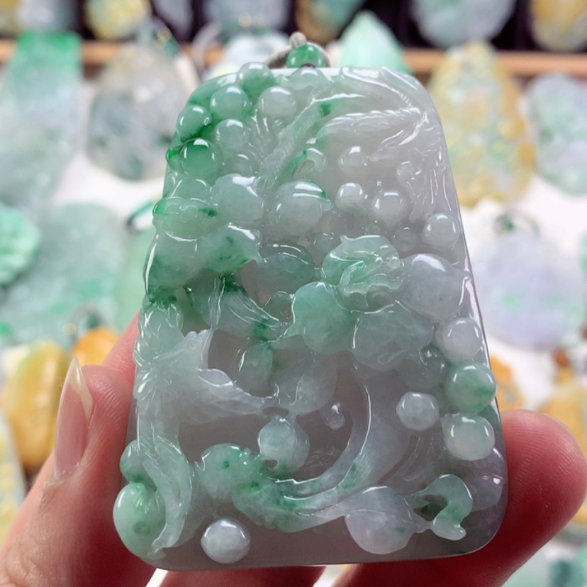 【闪购商品】翡翠吊坠(不含链)未镶嵌