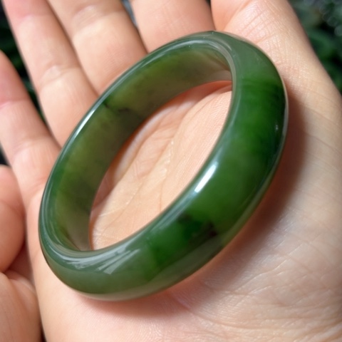 和田玉（碧玉）手镯未镶嵌