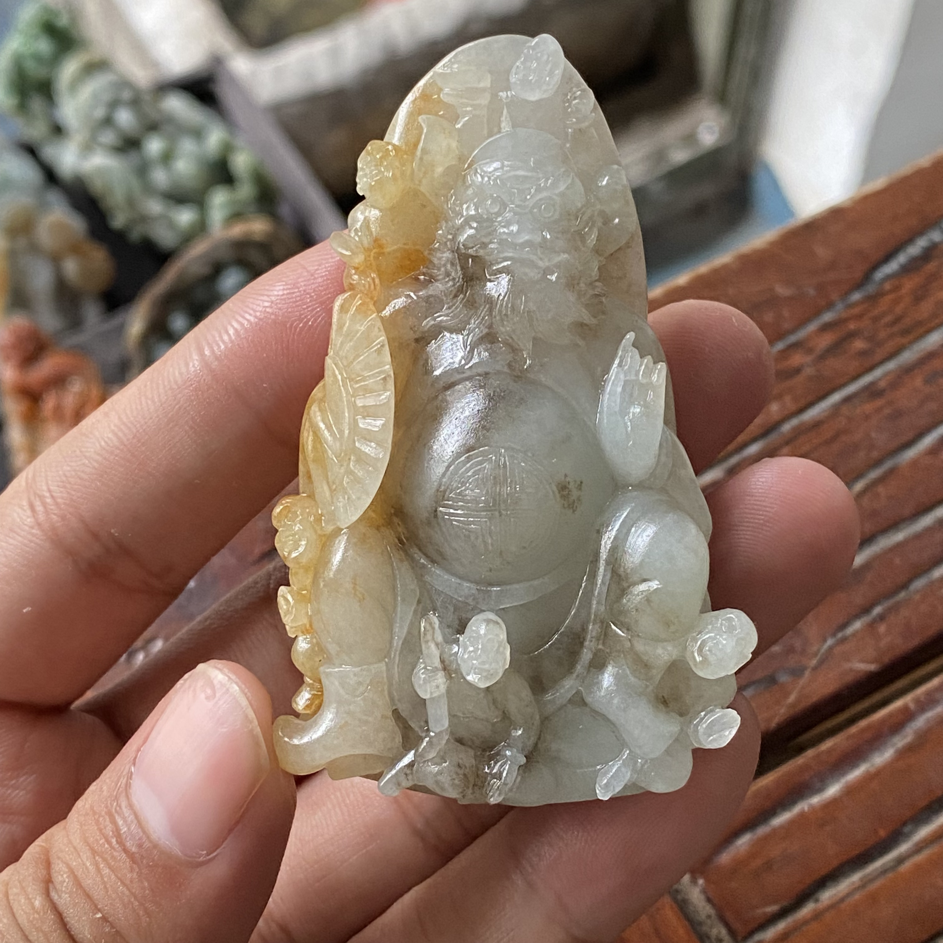 天然翡翠毛货精工雕刻特色多彩红黄草花色五鬼钟馗运财