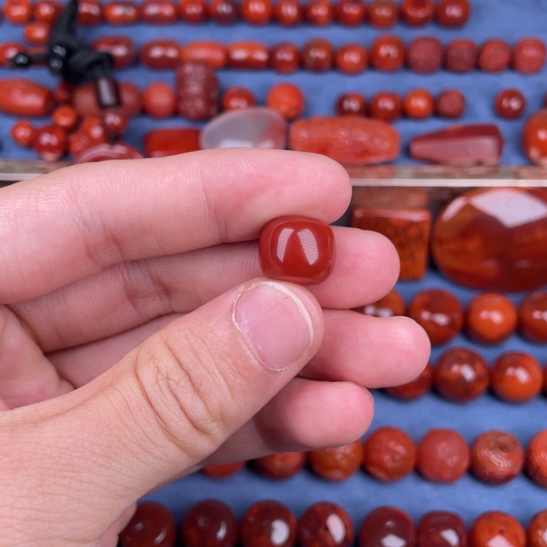 公***.南红玛瑙未镶嵌其他12mm瓦西玫红单珠