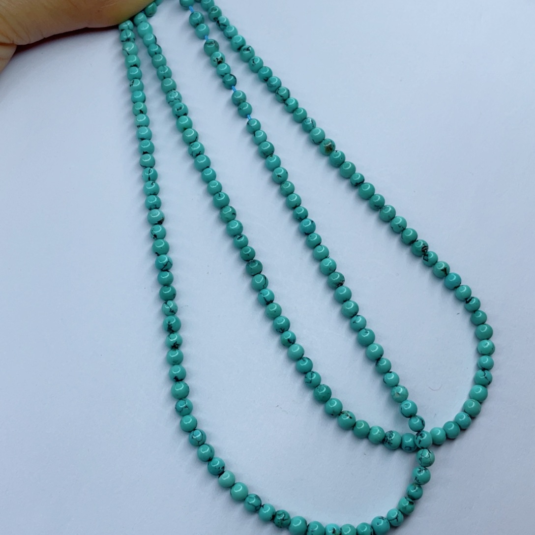 绿松石颈饰未镶嵌