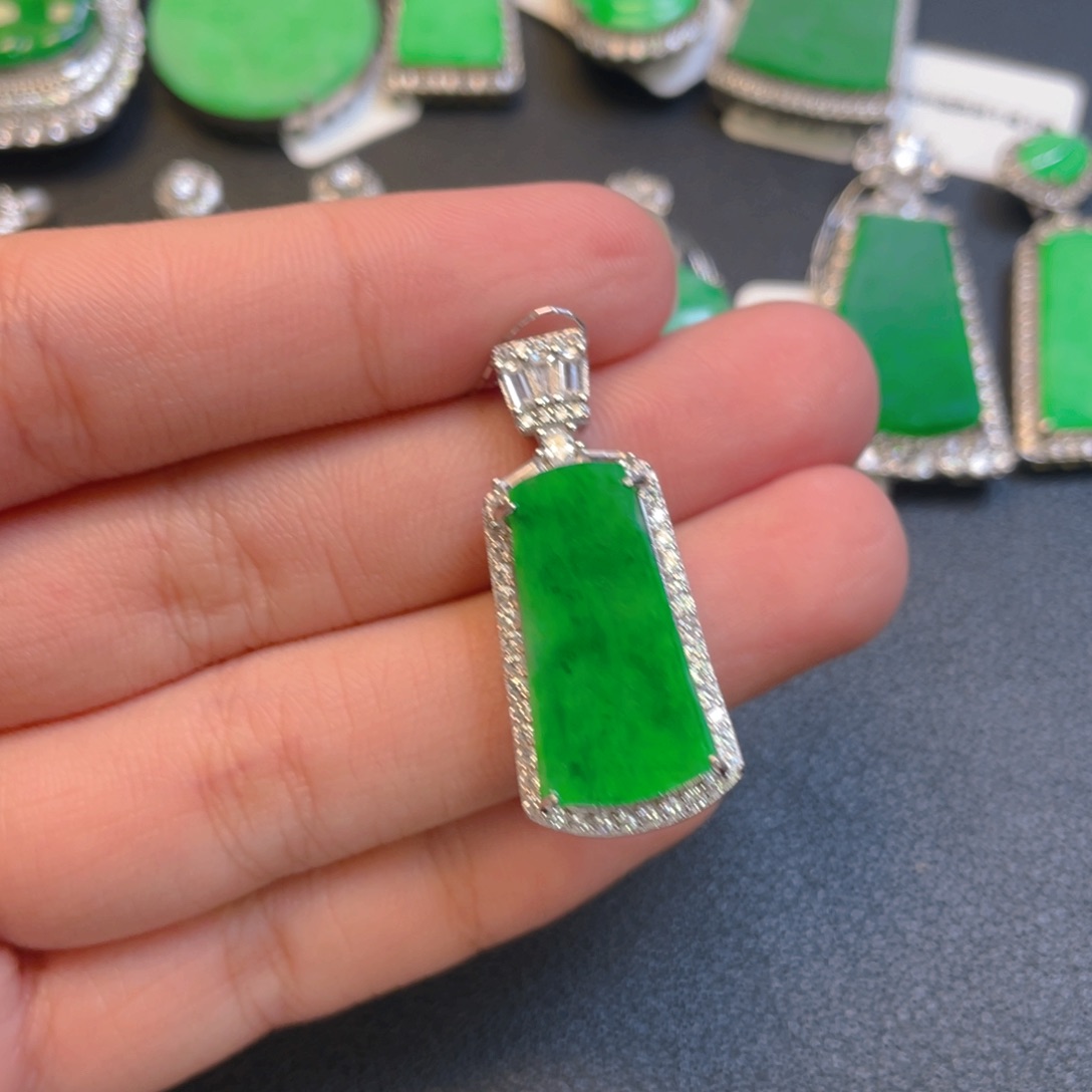翡翠银S925镶嵌吊坠(不含链)