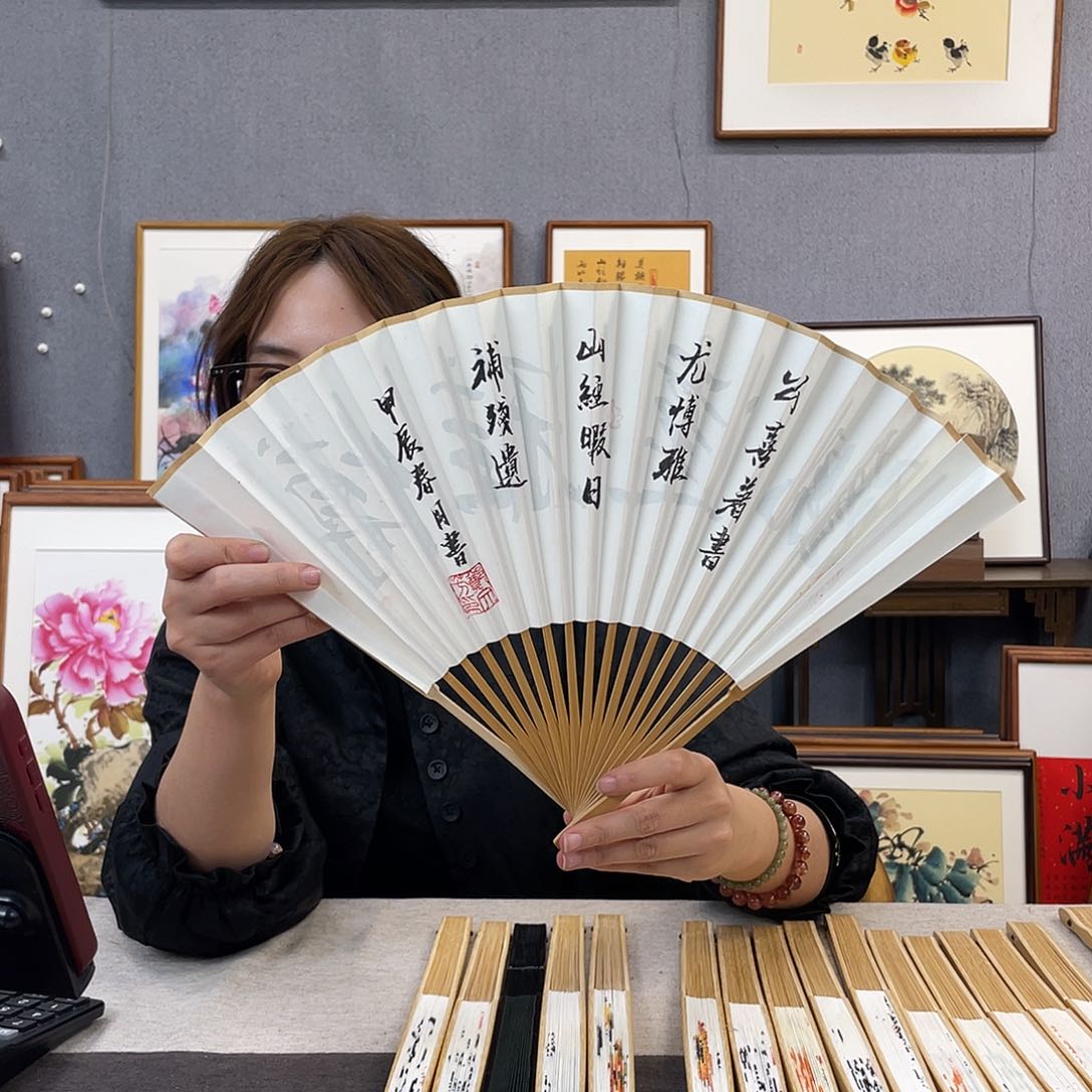 国画95寸玉竹-纯手绘-文玩扇骨（默认粘好）