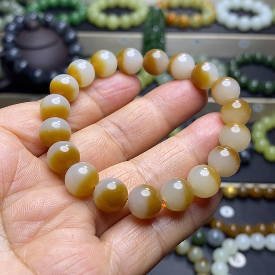 和田玉未镶嵌手串