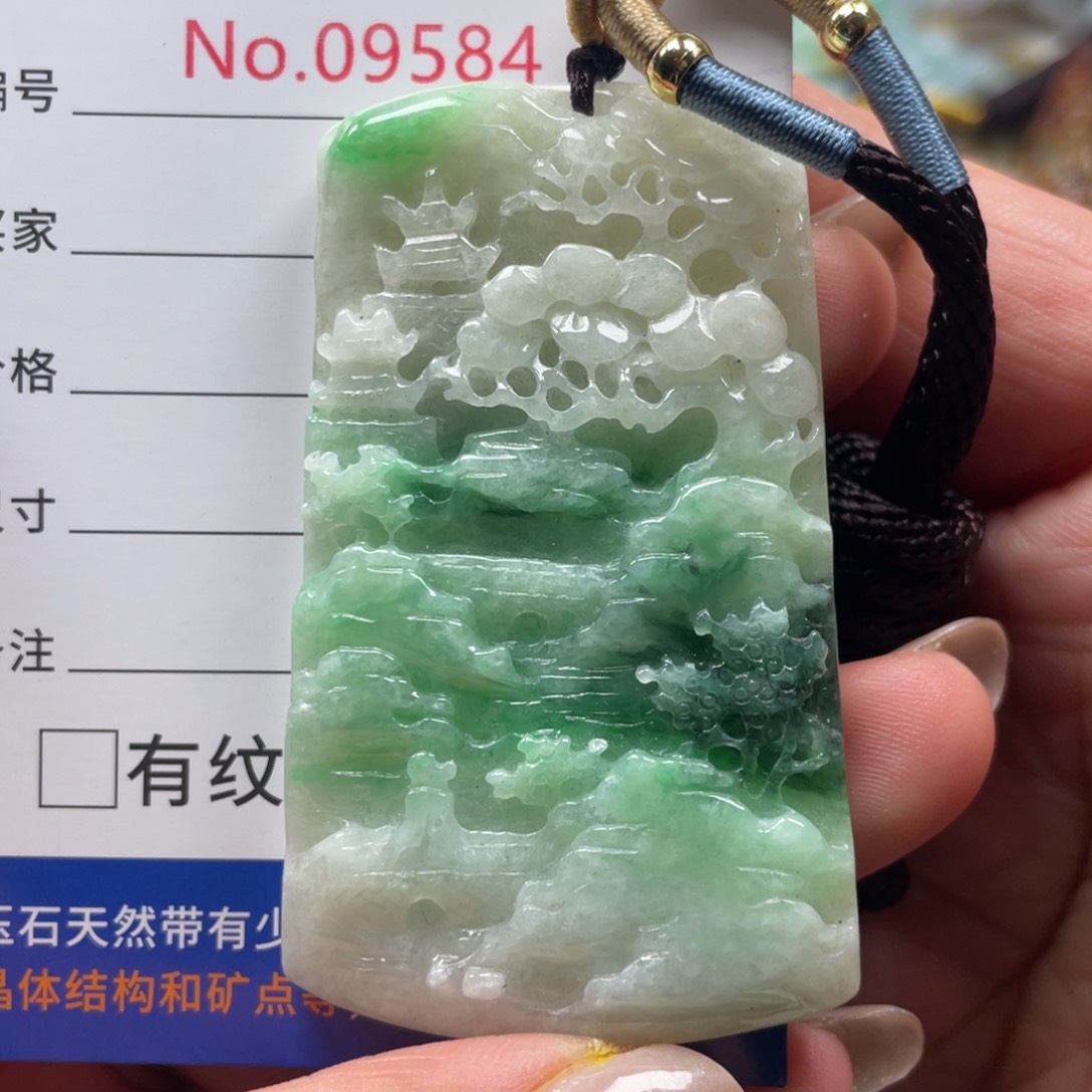 翡翠挂件未镶嵌翡玉缘翡翠挂件