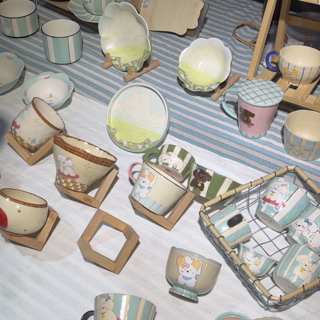 瓷片8815一起逛集市啦