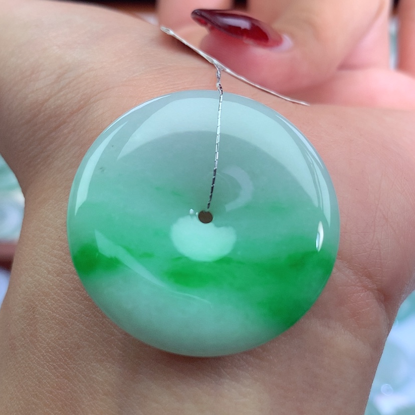 【闪购商品】翡翠吊坠(不含链)未镶嵌