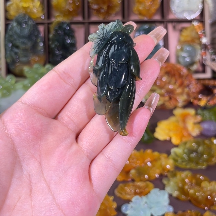 未镶嵌蛇纹石玉颈饰