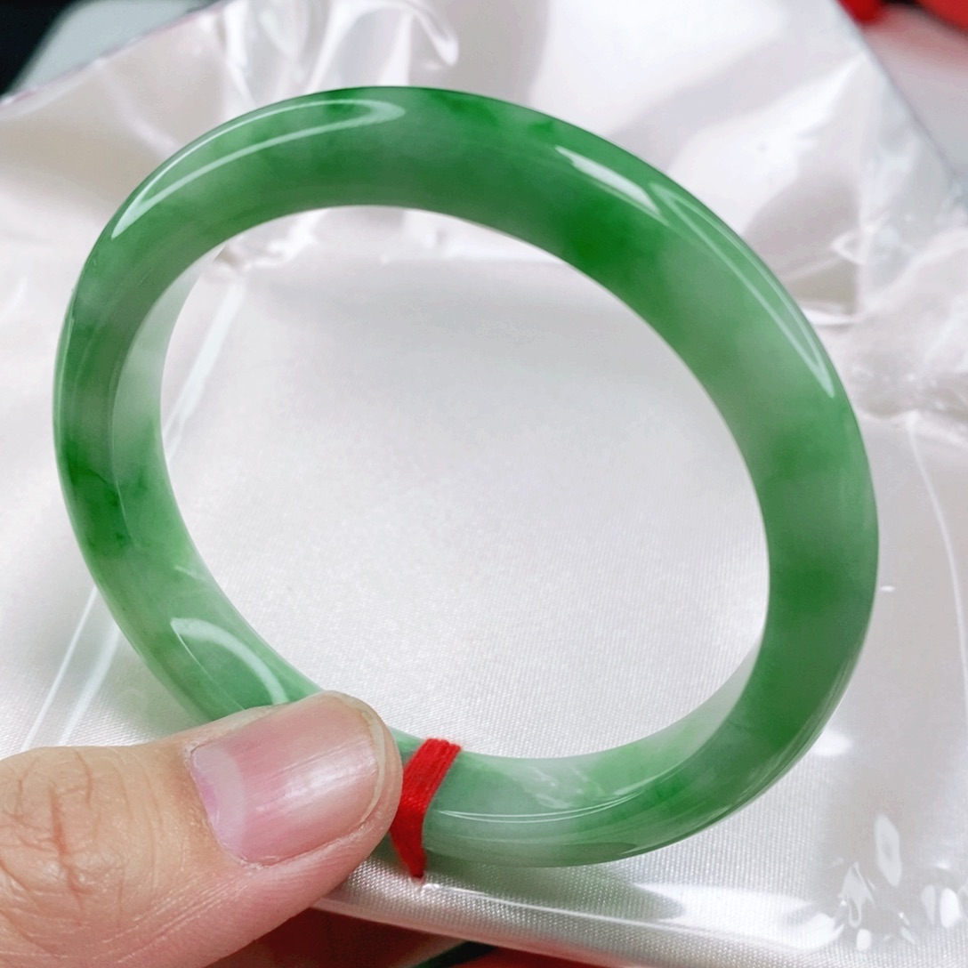 未镶嵌手镯翡翠53.6圈口