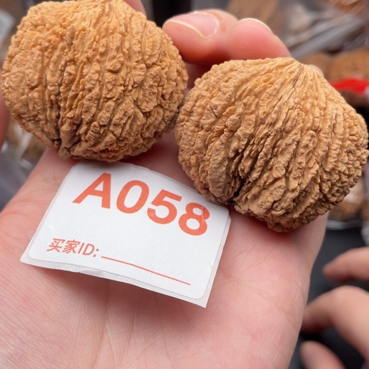 文玩核桃吊坠核桃