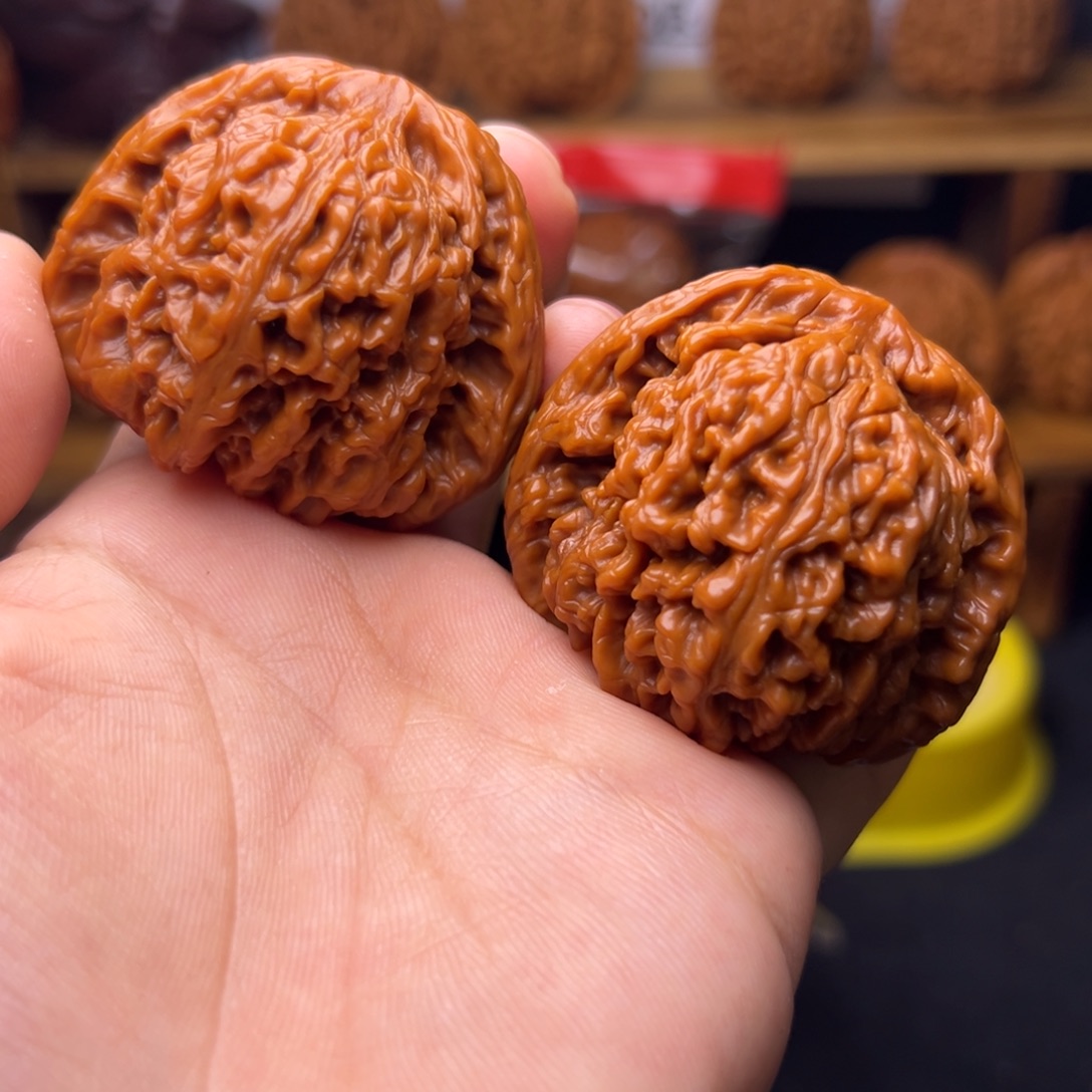 秦***把件桃核南疆福利