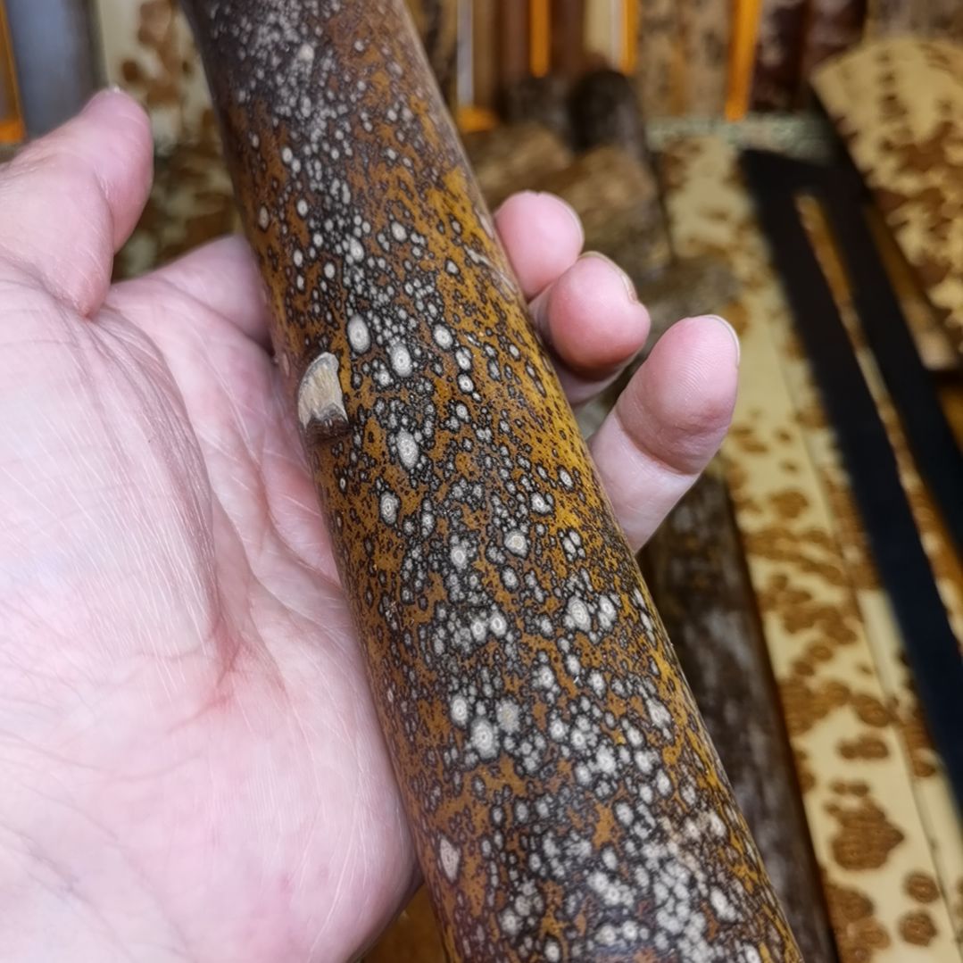 扇子红底白花梅鹿扇子料