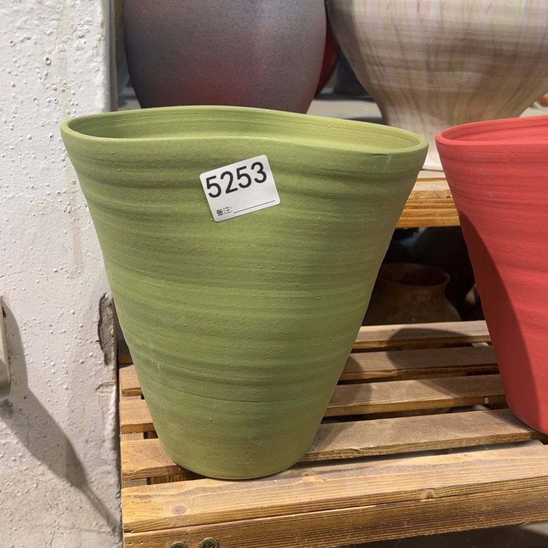 瓷片5253高24口22已打孔的