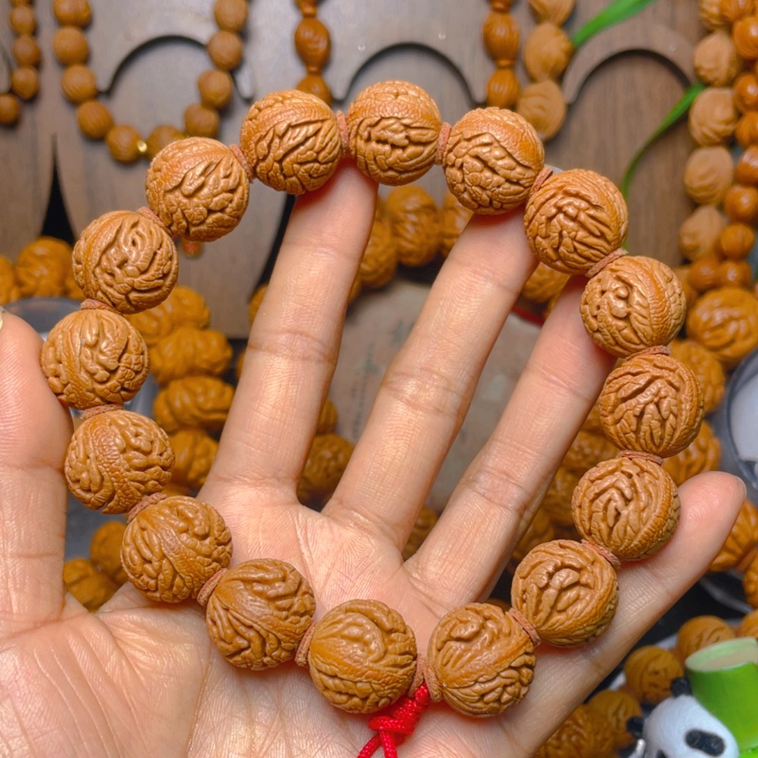 人***足手串桃核秀秀秀秀1313