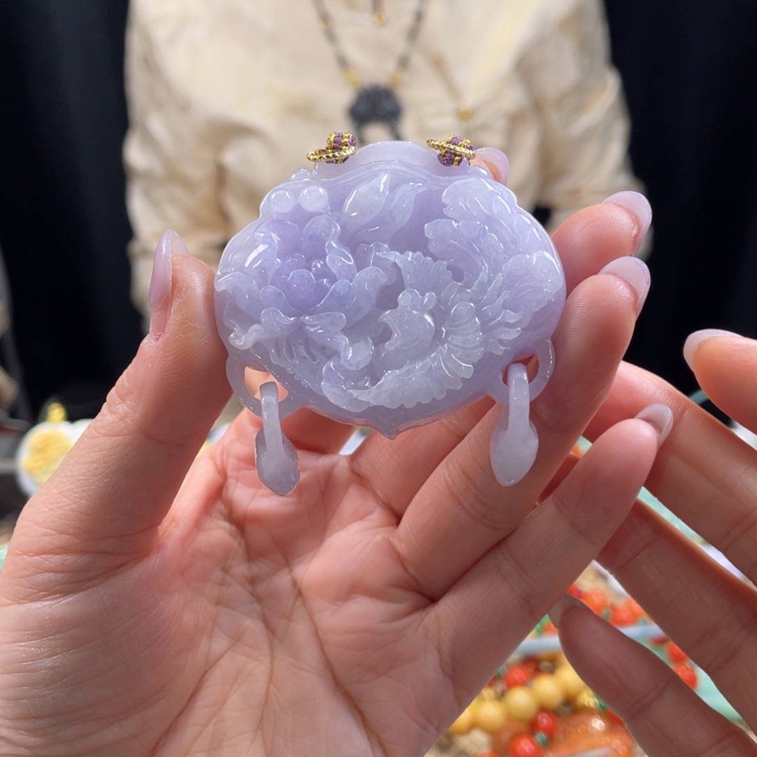 翡翠颈饰未镶嵌代编织