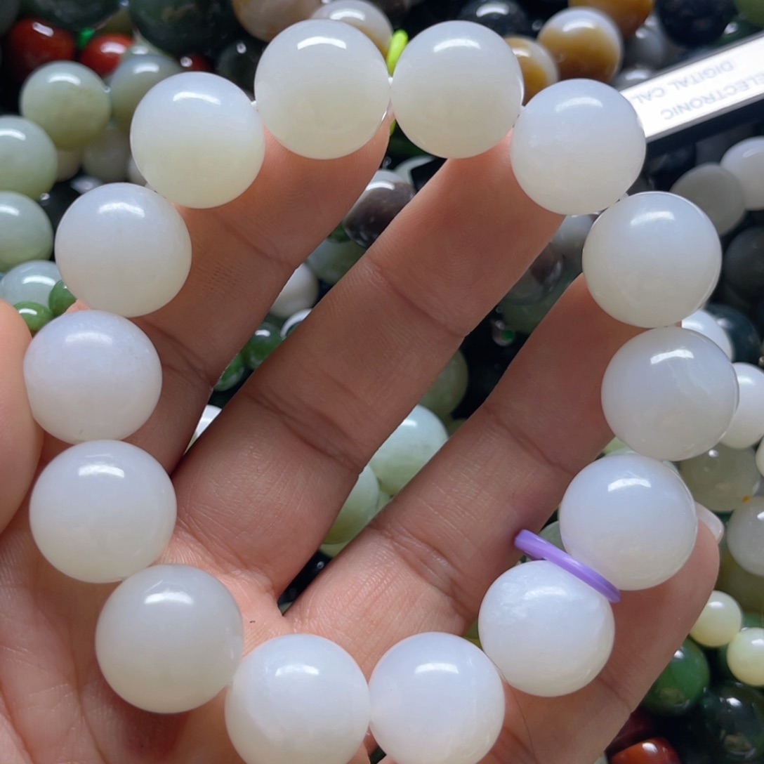 和田玉手链未镶嵌