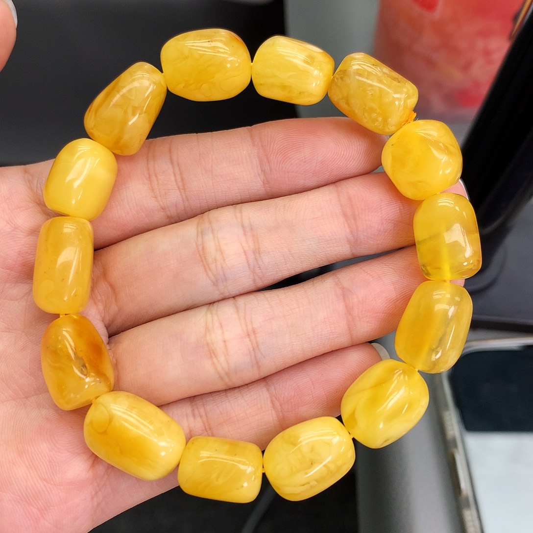 未镶嵌琥珀珠宝奇石