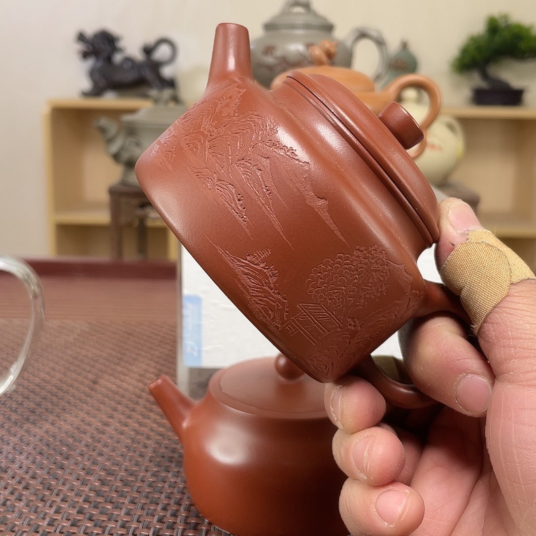 紫砂茶壶李****灯微瑕处理